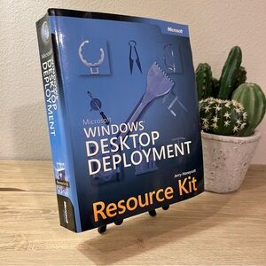Microsoft Windows Desktop Deployment Resource Kit 2003 w/ Sealed CD-ROM